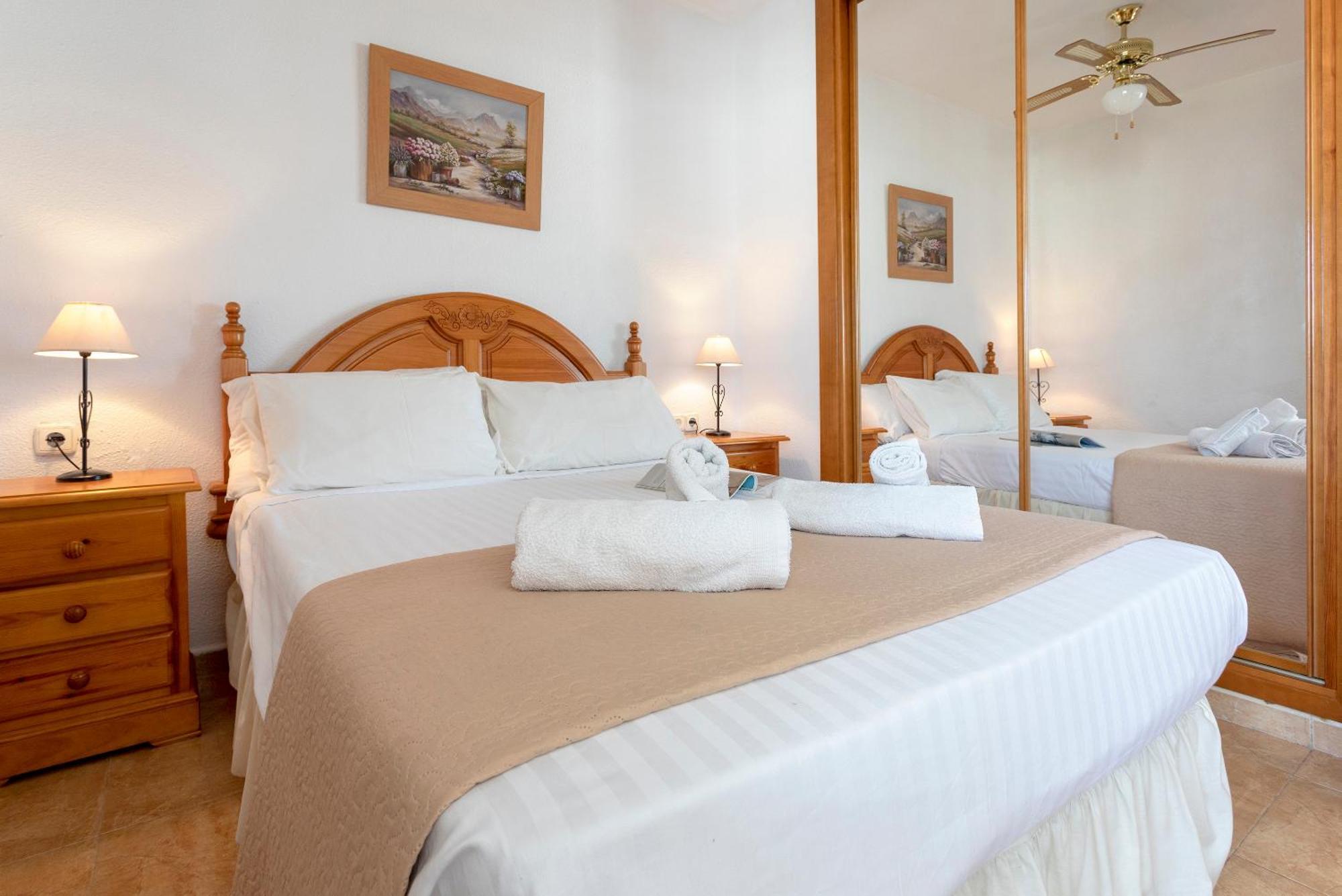Apartamento Con Vistas Al Mar En Benalmadena Bagian luar foto